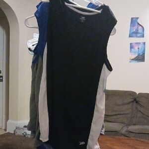 Pro Player Boys Black and White  Athletic Muscle Tank Top Size 14. A-30